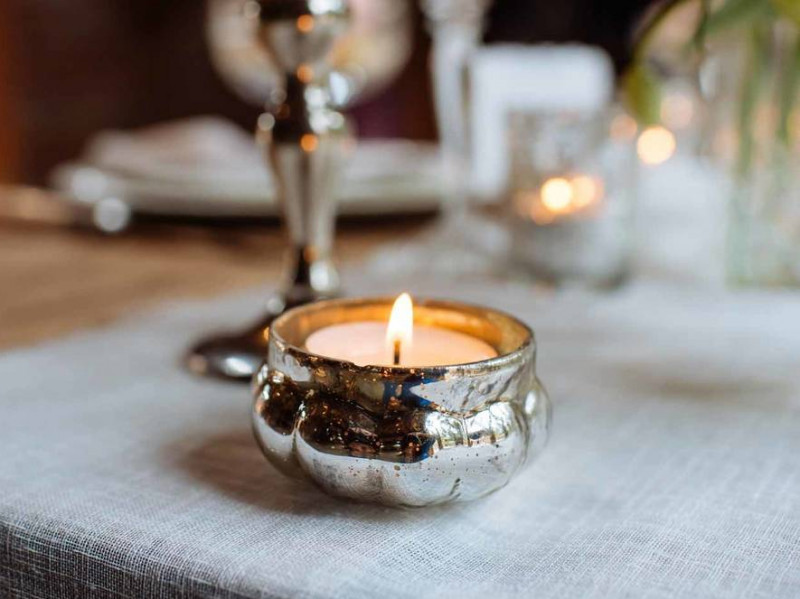 9-pretty-and-simple-wedding-table-decorations-part-1