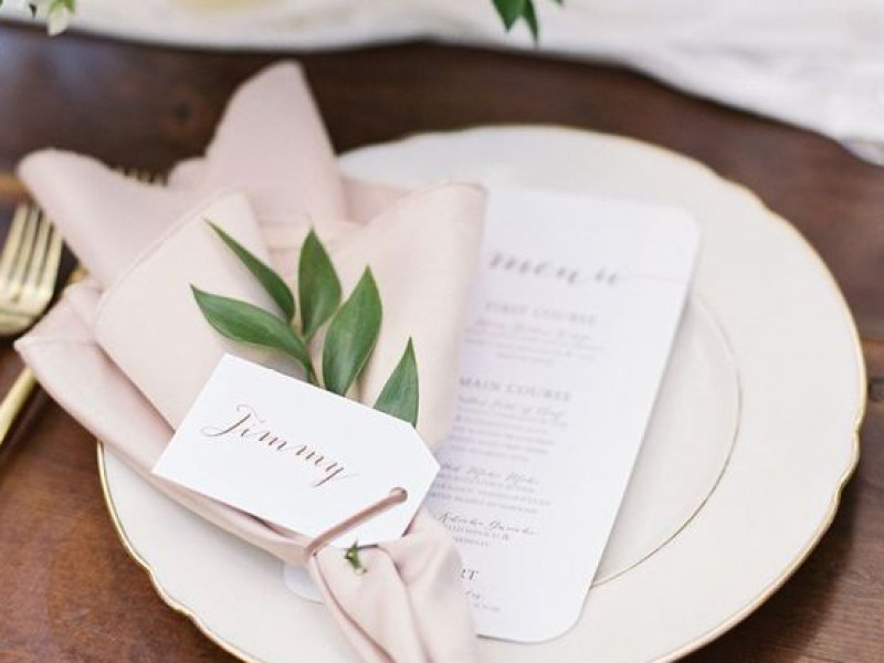 how-to-decorate-your-wedding-table-5-beautiful-ideas