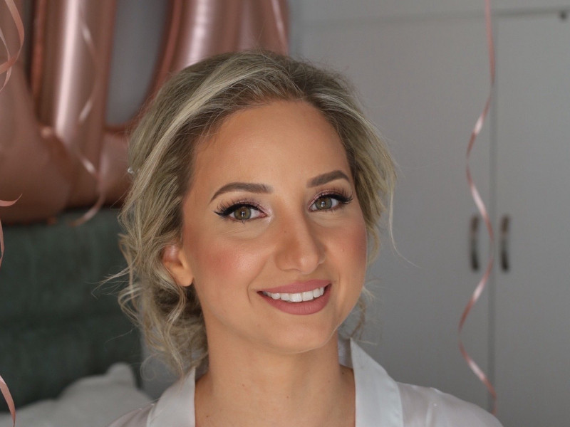 eirini-mantziou-make-up-artist