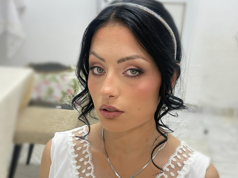 mea-kekel-international-makeup-hairstylist