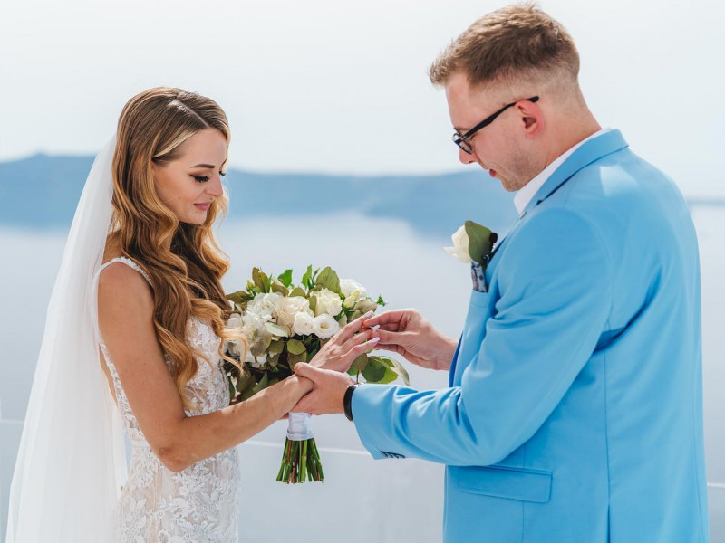 santorini-white-blue-wedding